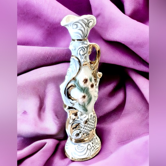 Vintage Jim Beam Collectible Decanter Ceramic Floral Gold, Pink, Green & White - Picture 2 of 16